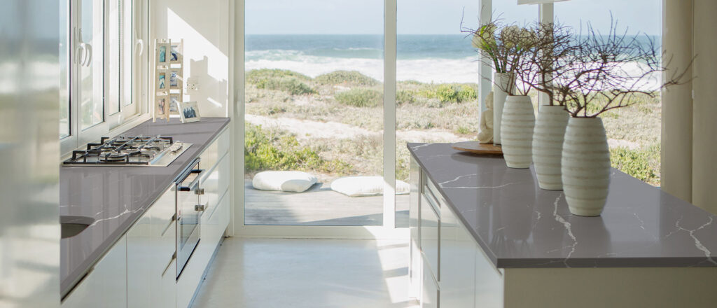 calacatta-laza-grigio-quartz-kitchen-countertops