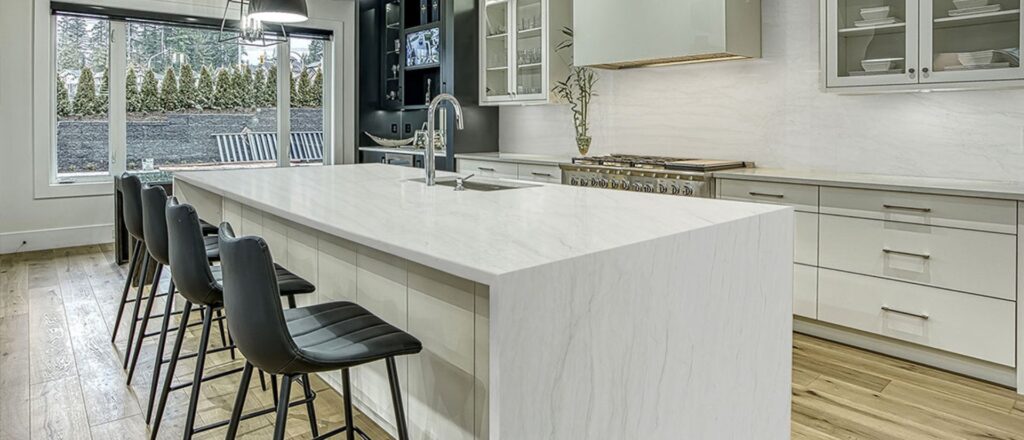 white-montreal-quartzite-countertops